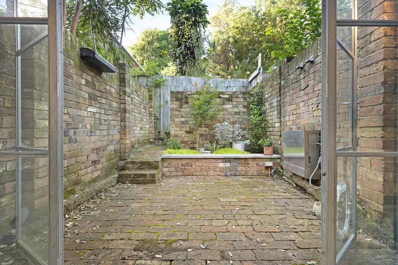 63 Calder Road, Darlington Sold by Sydney Sotheby's International Realty - image 5