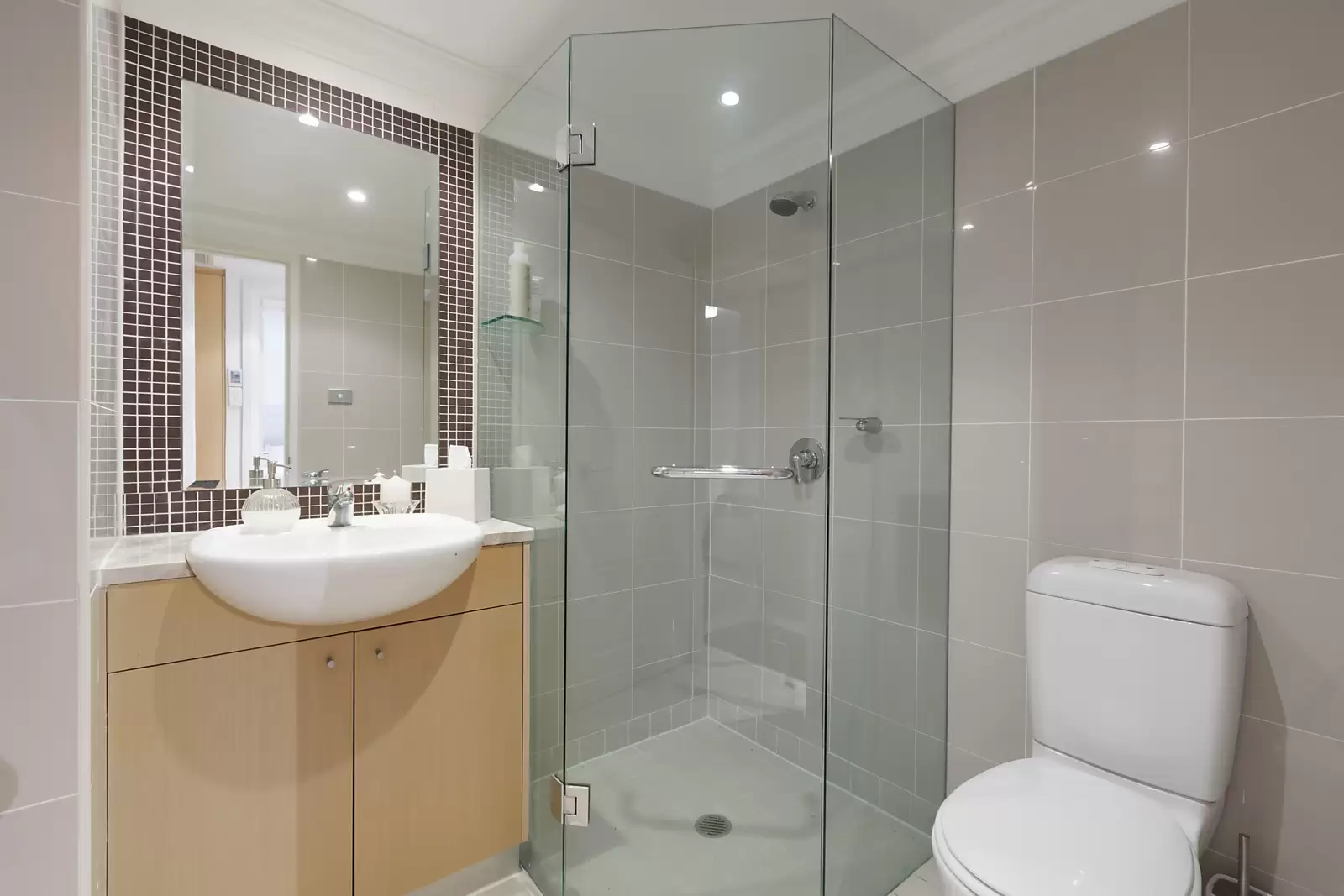 1/4 Albemarle Avenue, Rose Bay Sold by Sydney Sotheby's International Realty - image 10