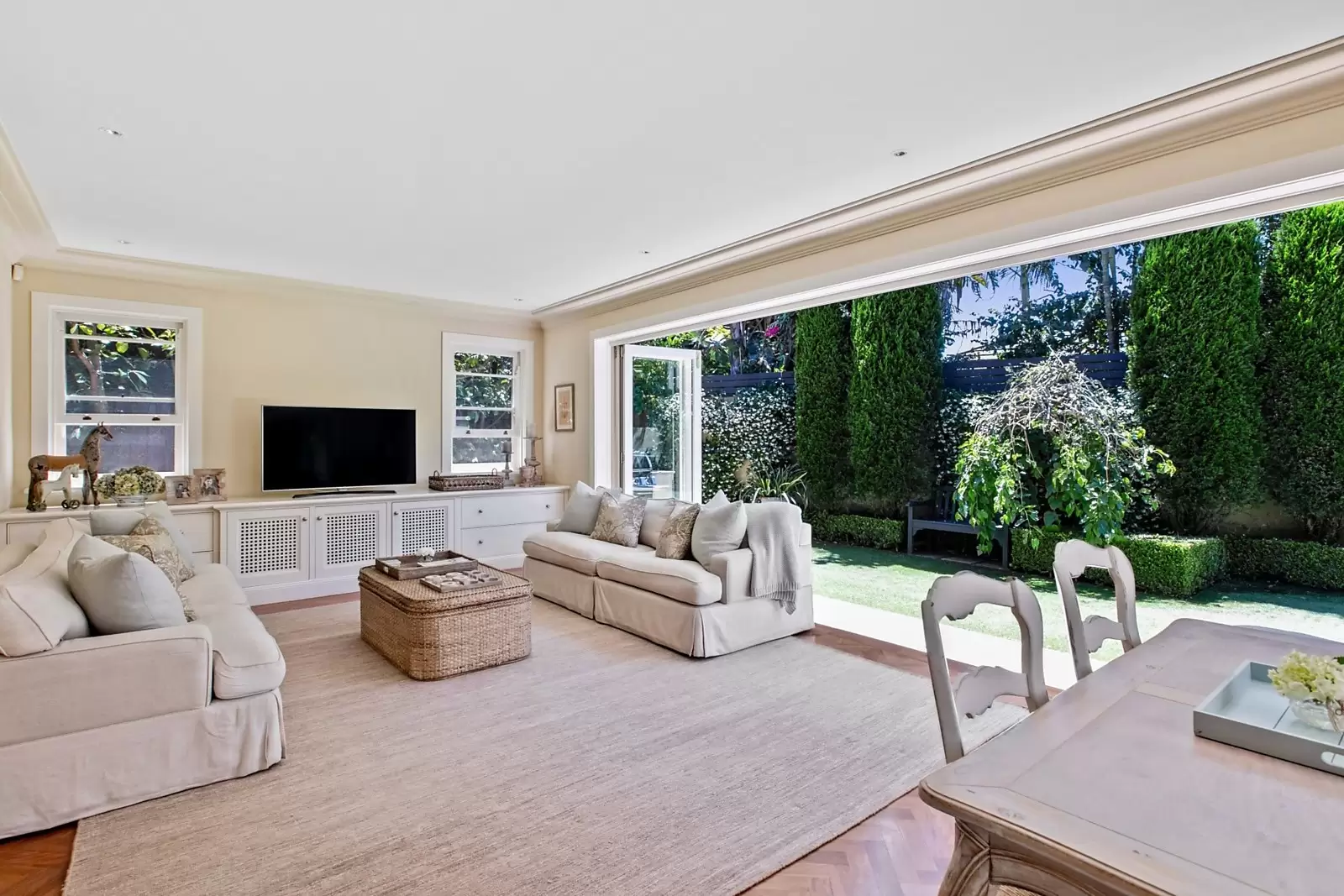 59 Captain Pipers Road, Vaucluse Sold by Sydney Sotheby's International Realty - image 7
