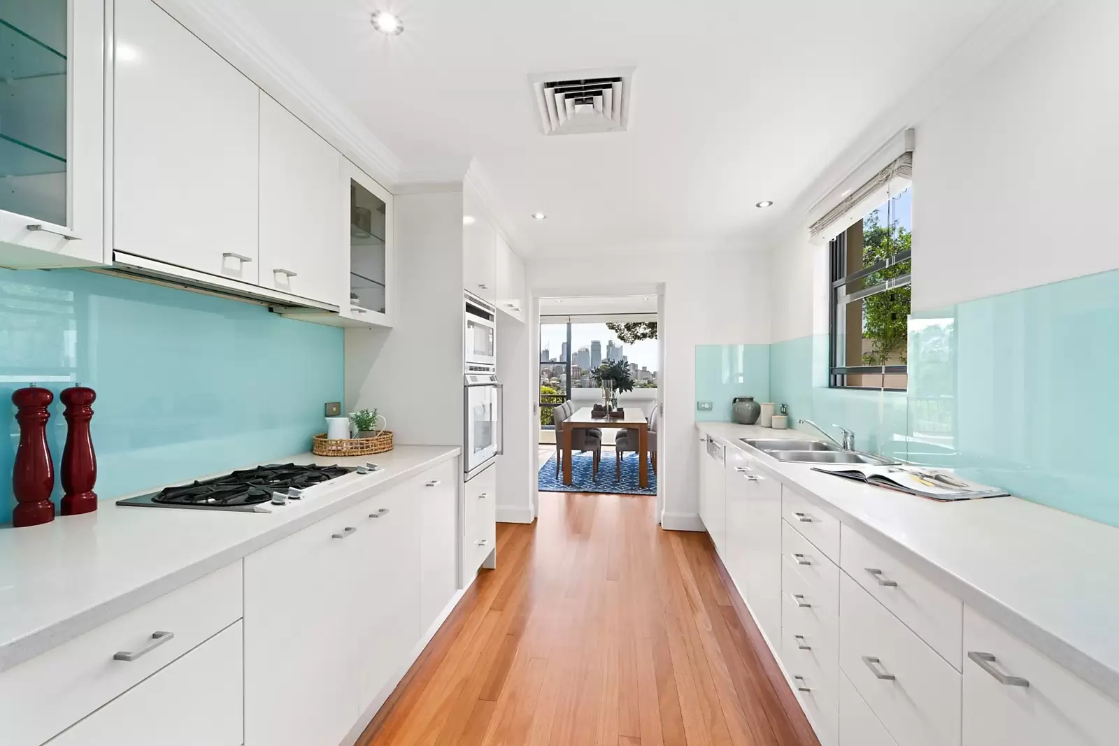 1/5 Goomerah Crescent, Darling Point Sold by Sydney Sotheby's International Realty - image 6