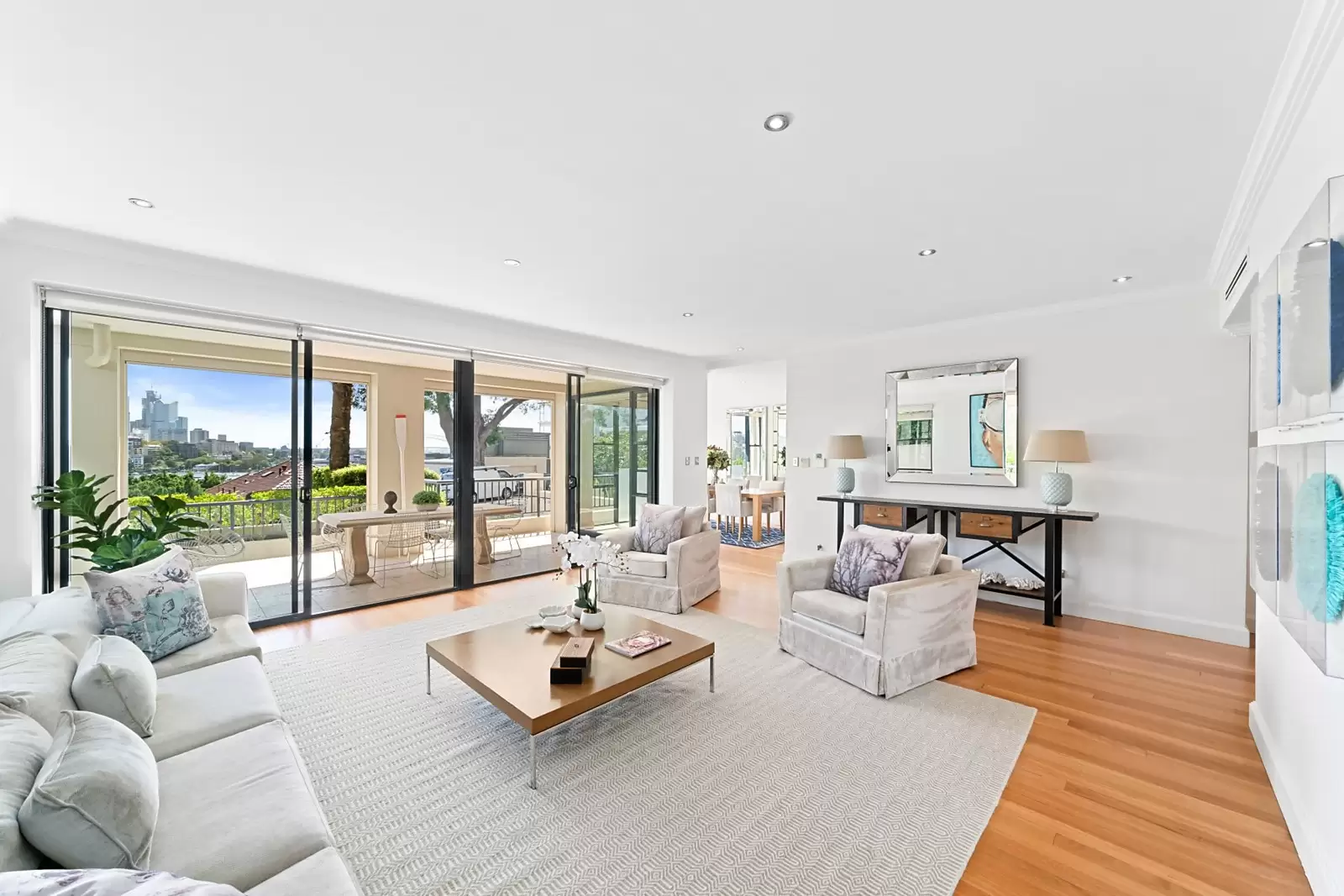 1/5 Goomerah Crescent, Darling Point Sold by Sydney Sotheby's International Realty - image 3