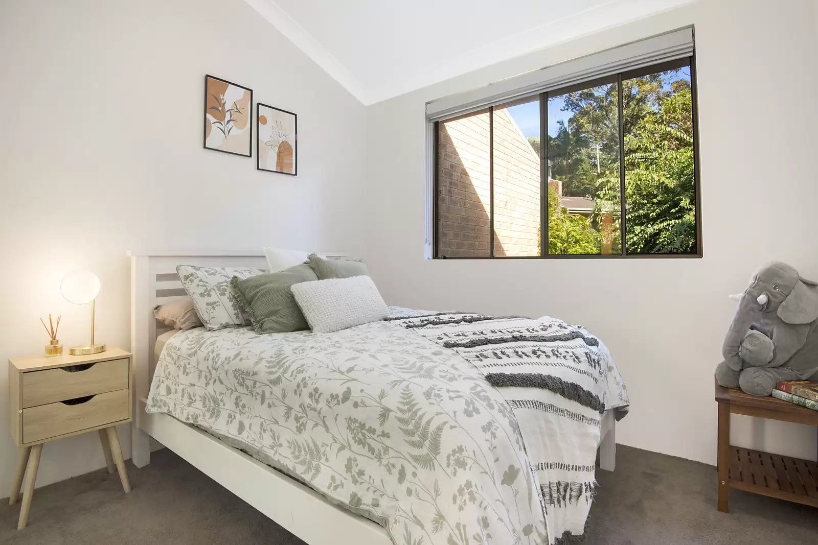 8/23-25 Cook Street (Entry Via Sheehy Street), Glebe Sold by Sydney Sotheby's International Realty - image 7