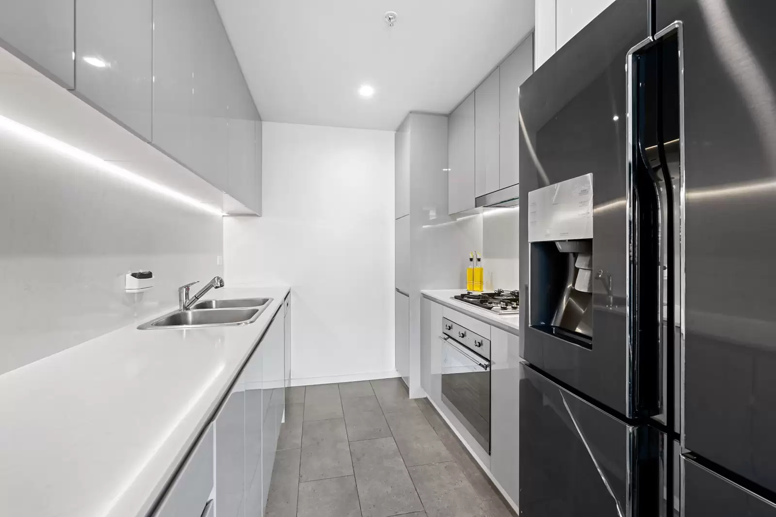 204/581 Gardeners Road, Mascot Sold by Sydney Sotheby's International Realty - image 3