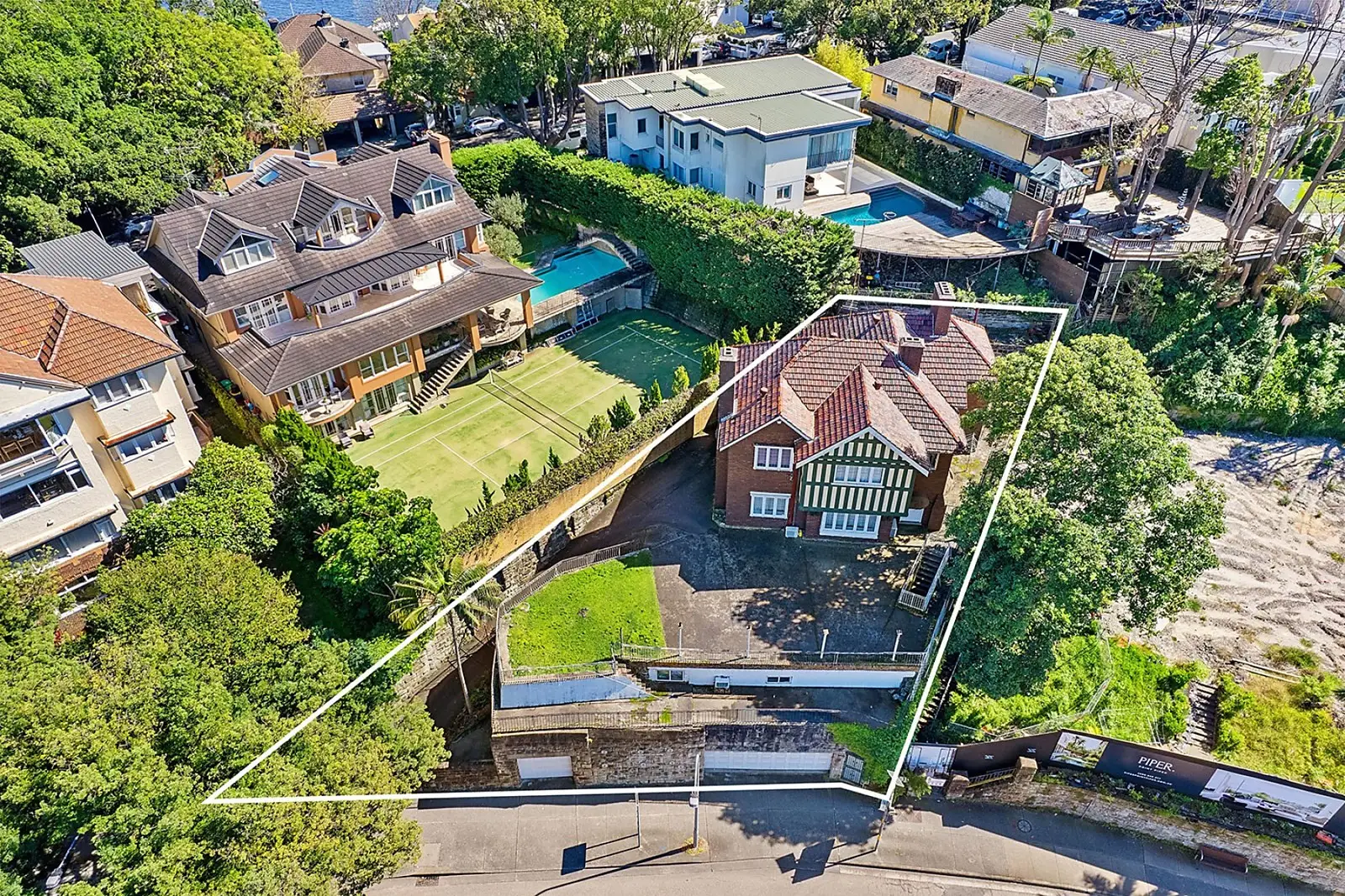 588 New South Head, Point Piper Sold by Sydney Sotheby's International Realty - image 1