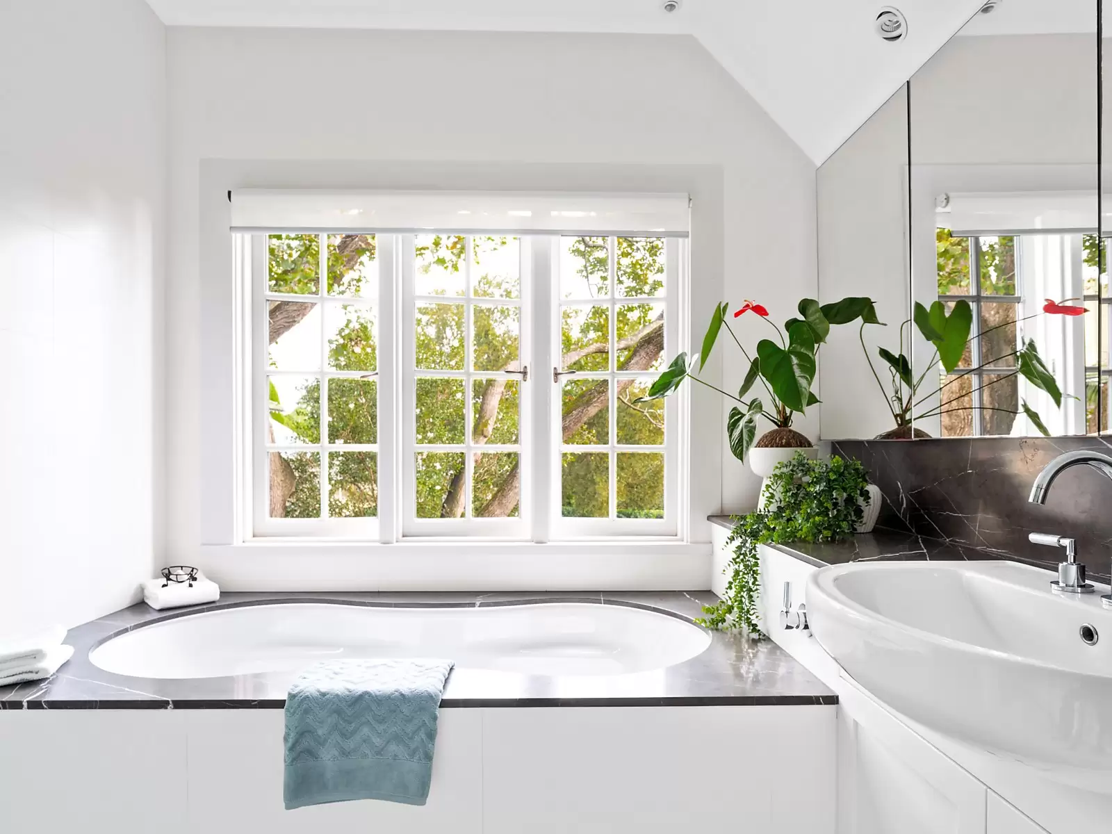 28 Springdale Road, Killara Sold by Sydney Sotheby's International Realty - image 23