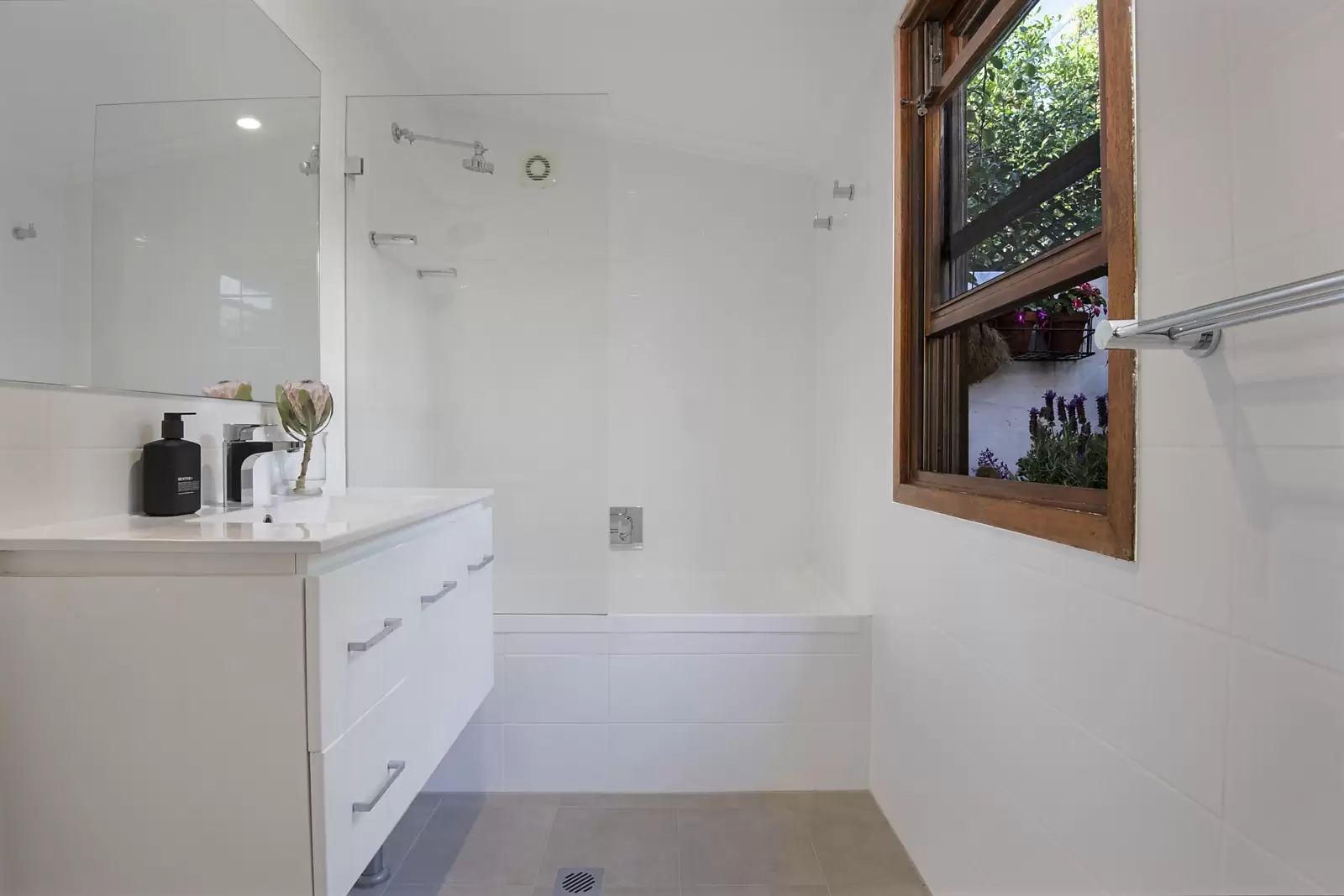 9 Cardigan Street, Glebe Sold by Sydney Sotheby's International Realty - image 7