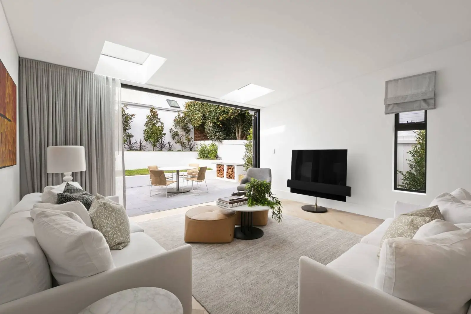 17 Palmerston Street, Vaucluse Leased by Sydney Sotheby's International Realty - image 2