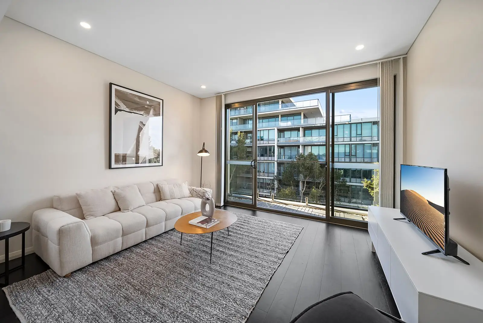 305/39-47 Mentmore Avenue, Rosebery Sold by Sydney Sotheby's International Realty - image 1