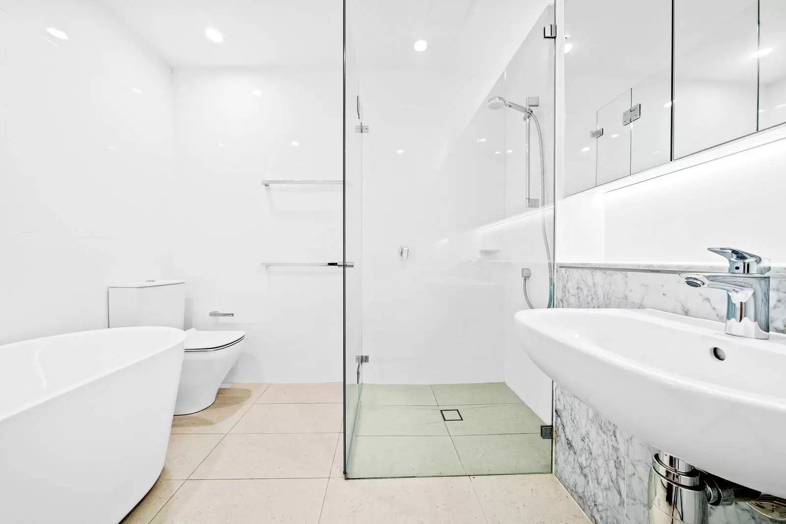 502/13 Oscar Street, Chatswood Leased by Sydney Sotheby's International Realty - image 7