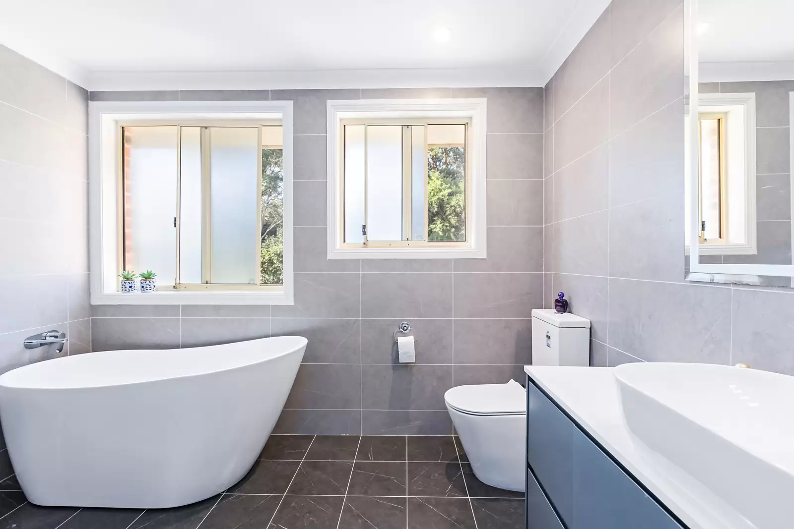 34B Darlington Drive, Cherrybrook Sold by Sydney Sotheby's International Realty - image 7