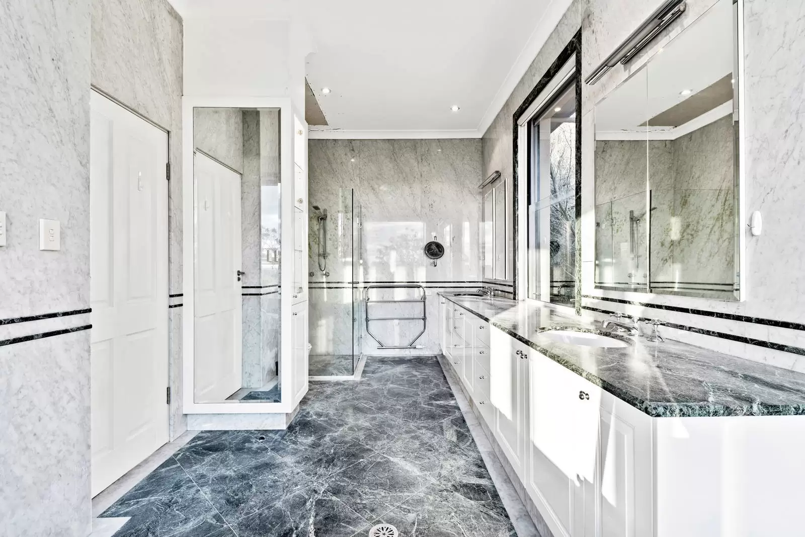 23 New South Head Road, Vaucluse Leased by Sydney Sotheby's International Realty - image 8