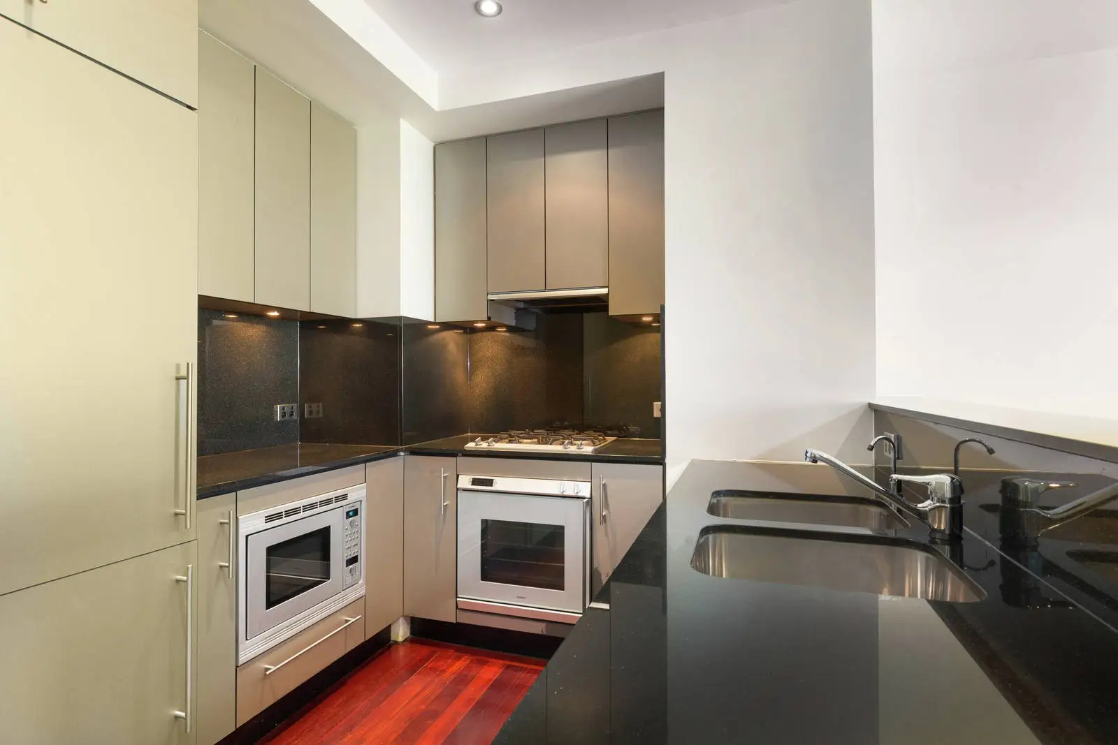 36/13 Oatley Road, Paddington Leased by Sydney Sotheby's International Realty - image 2