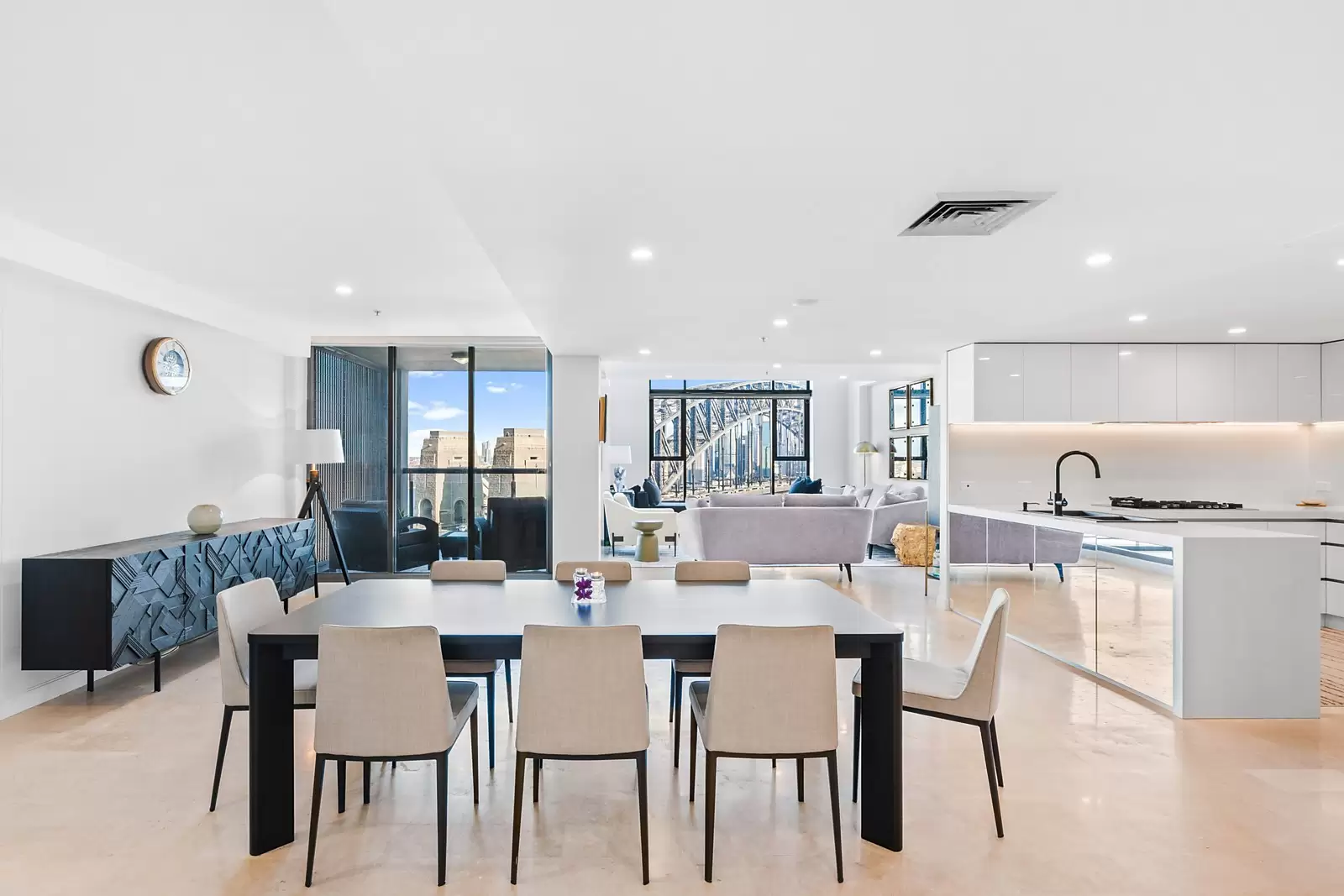 1906/2 Dind Street, Milsons Point Sold by Sydney Sotheby's International Realty - image 7