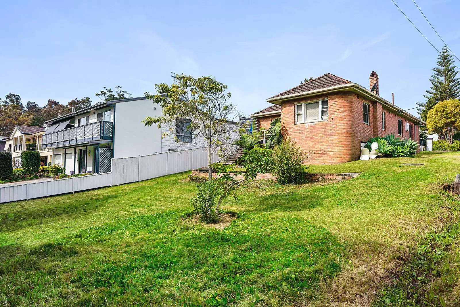 80 Tuggerah Parade, The Entrance Sold by Sydney Sotheby's International Realty - image 4