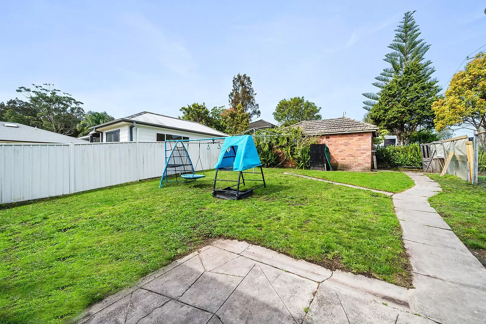 80 Tuggerah Parade, The Entrance Sold by Sydney Sotheby's International Realty - image 6