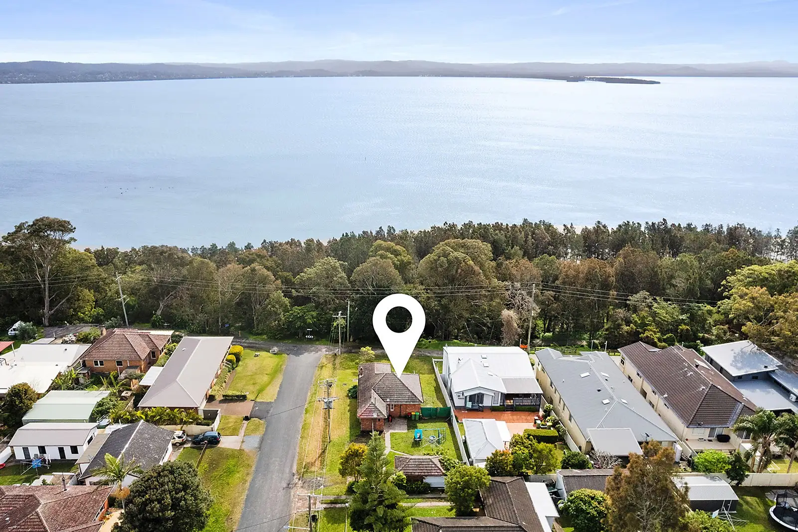 80 Tuggerah Parade, The Entrance Sold by Sydney Sotheby's International Realty - image 1