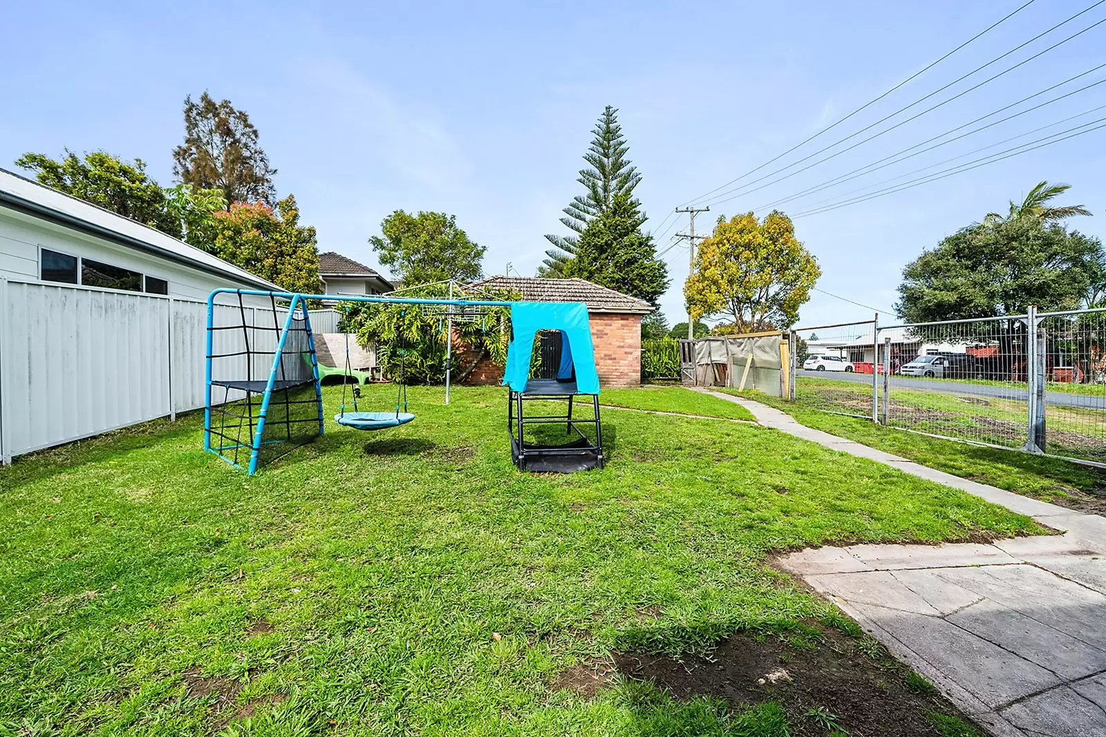 80 Tuggerah Parade, The Entrance Sold by Sydney Sotheby's International Realty - image 7