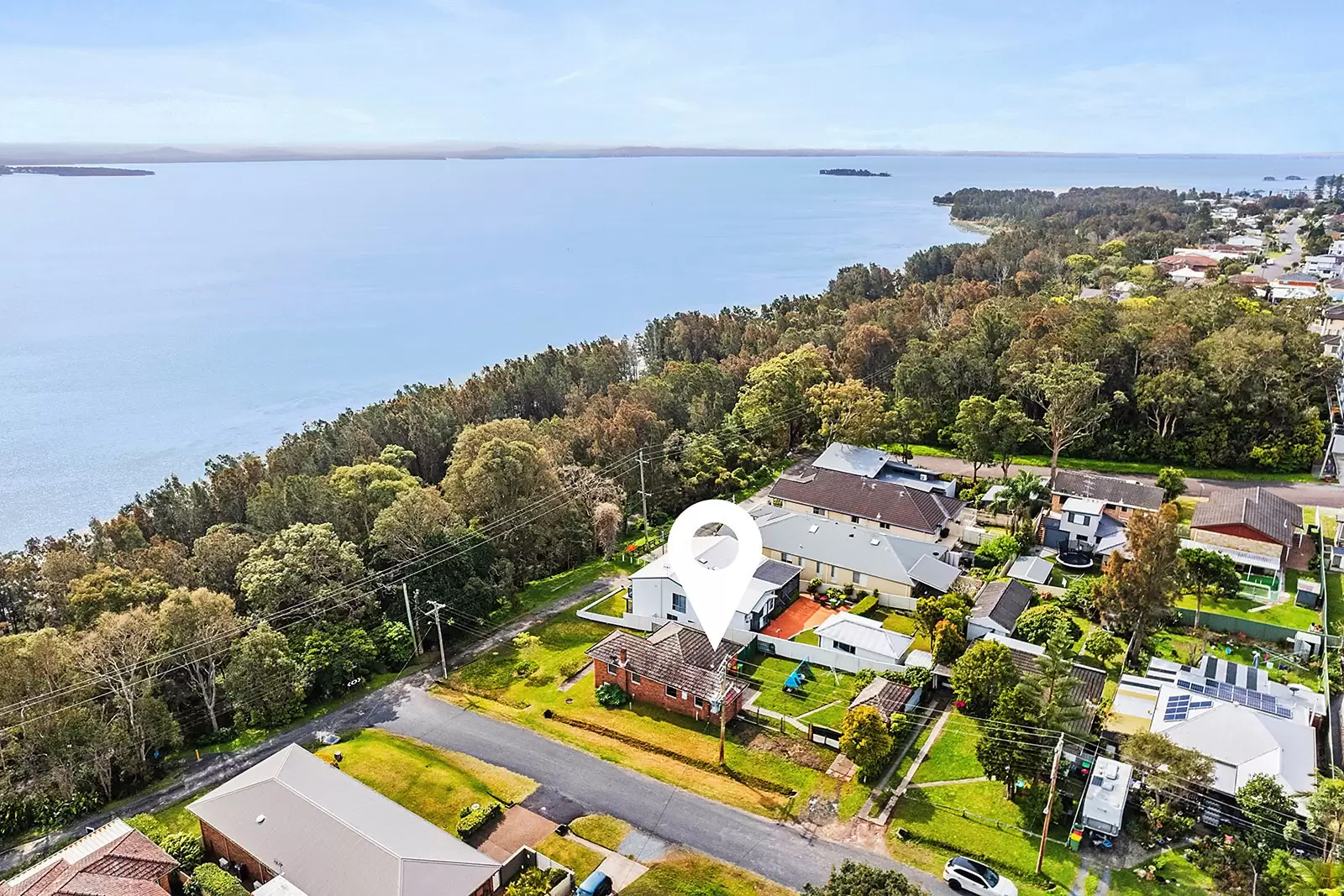80 Tuggerah Parade, The Entrance Sold by Sydney Sotheby's International Realty - image 11