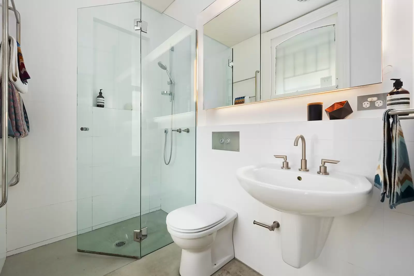 30 Queen Street, Glebe Sold by Sydney Sotheby's International Realty - image 12