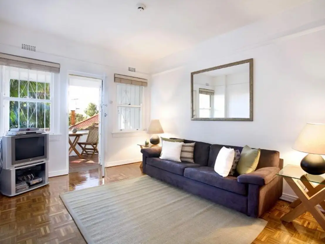 2/82 Birriga Road, Bellevue Hill Leased by Sydney Sotheby's International Realty - image 2