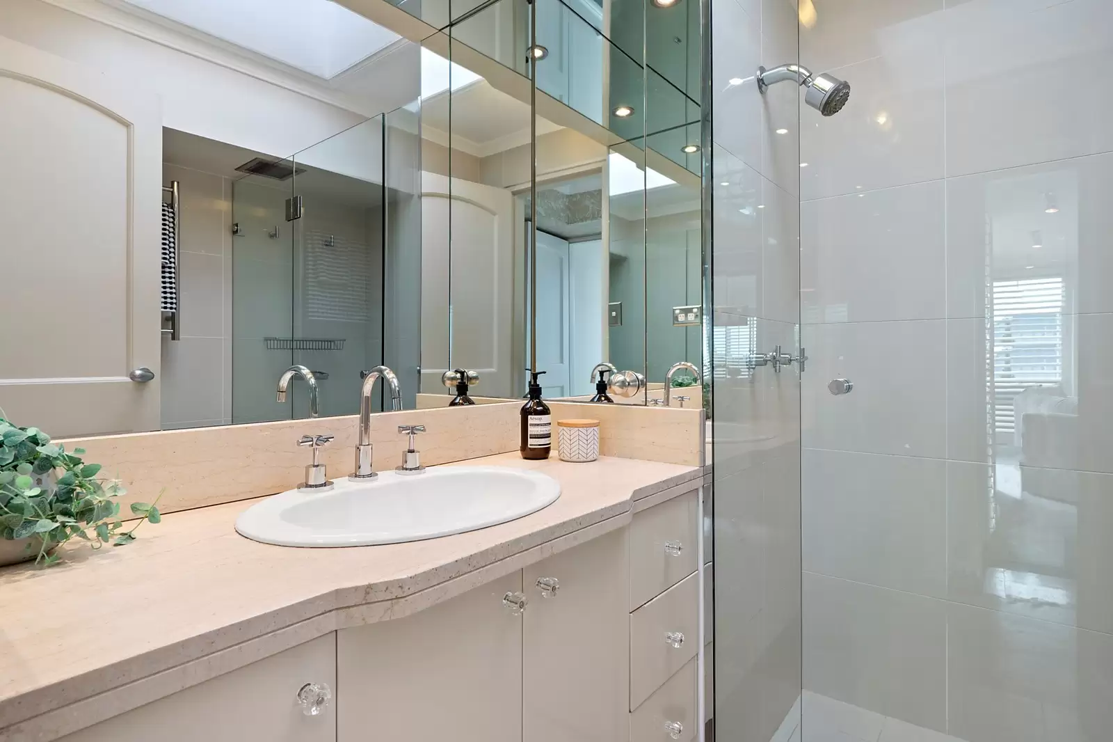 98/103 Victoria Street, Potts Point Sold by Sydney Sotheby's International Realty - image 16