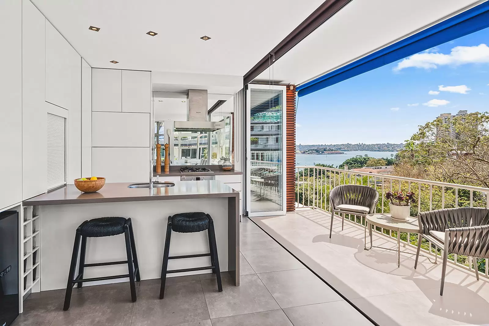 59/11 Yarranabbe Road, Darling Point Sold by Sydney Sotheby's International Realty - image 5