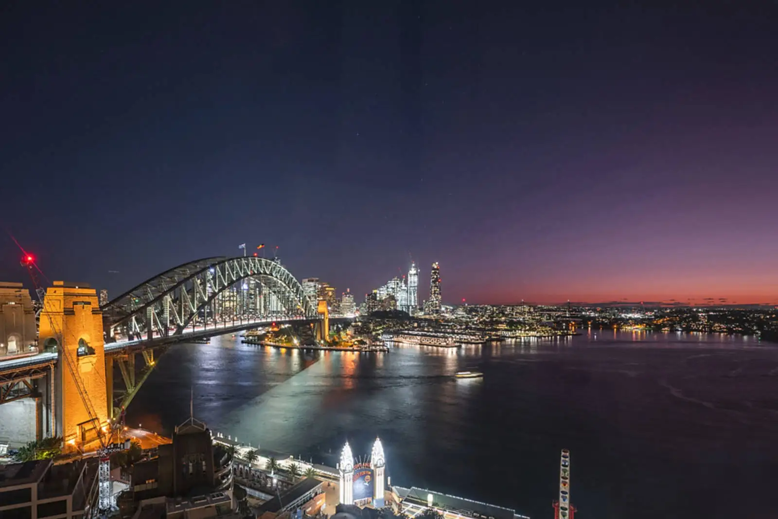 1906/2 Dind Street, Milsons Point Leased by Sydney Sotheby's International Realty - image 1