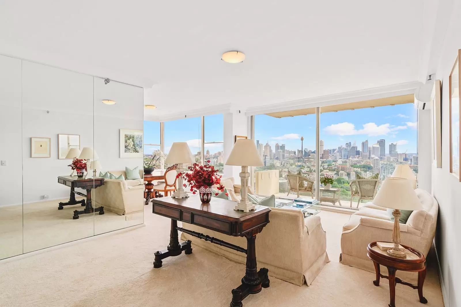 24A/3 Darling Point Road, Darling Point Sold by Sydney Sotheby's International Realty - image 4