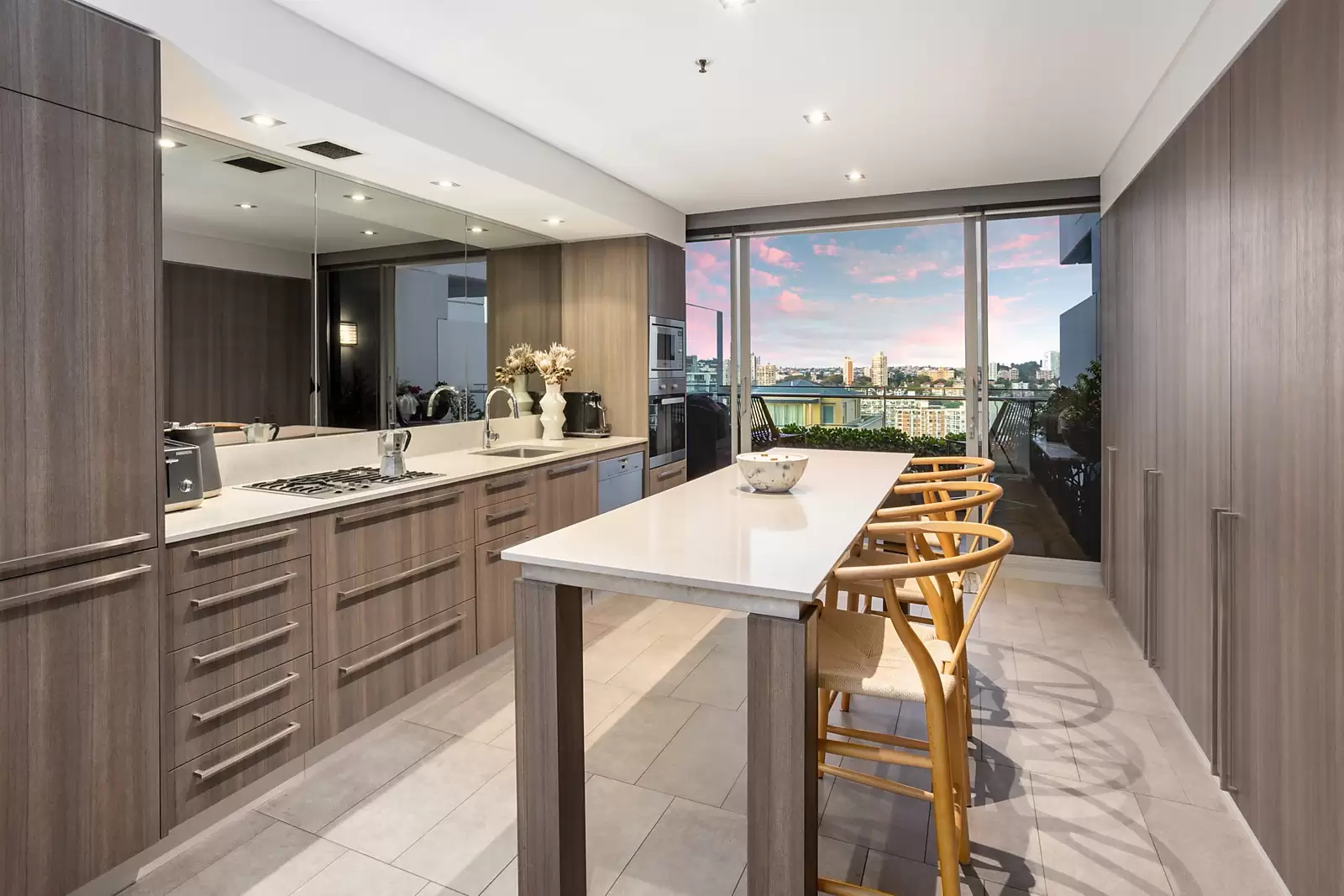 906/81 Macleay Street, Potts Point Sold by Sydney Sotheby's International Realty - image 6