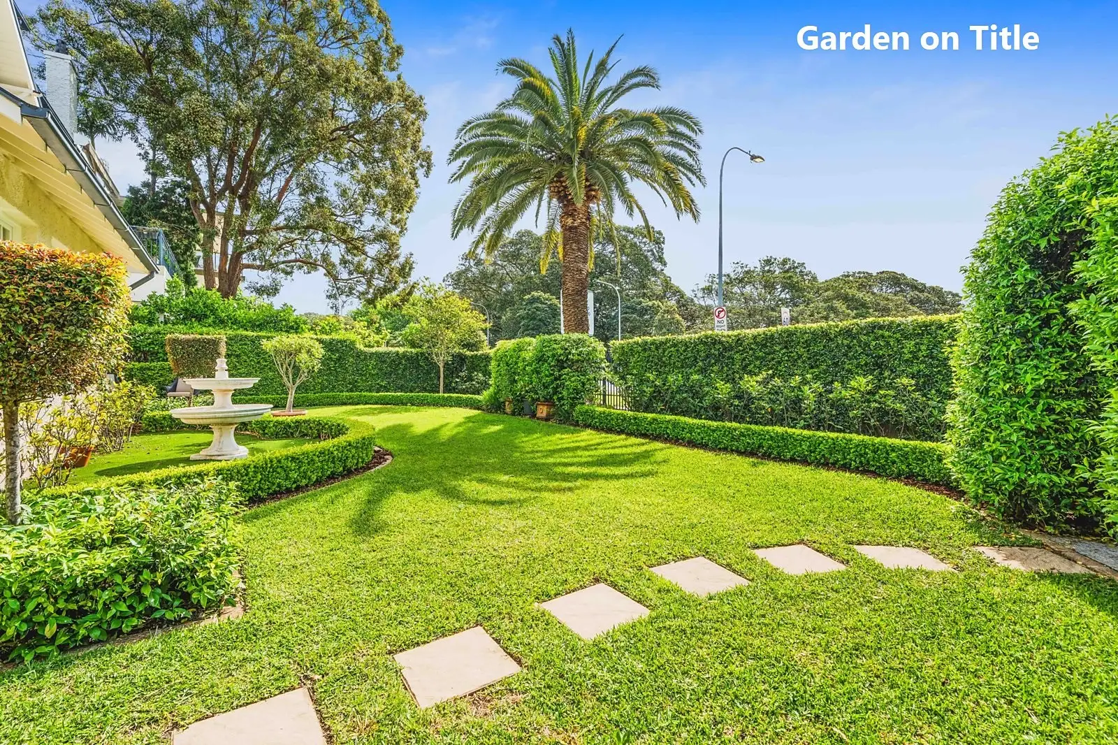 1/699 New South Head Road, Rose Bay Sold by Sydney Sotheby's International Realty - image 2