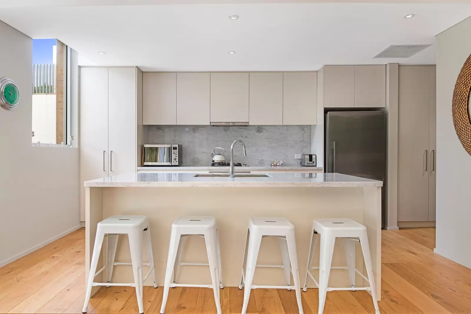 4/19 Young Street, Vaucluse Sold by Sydney Sotheby's International Realty - image 3