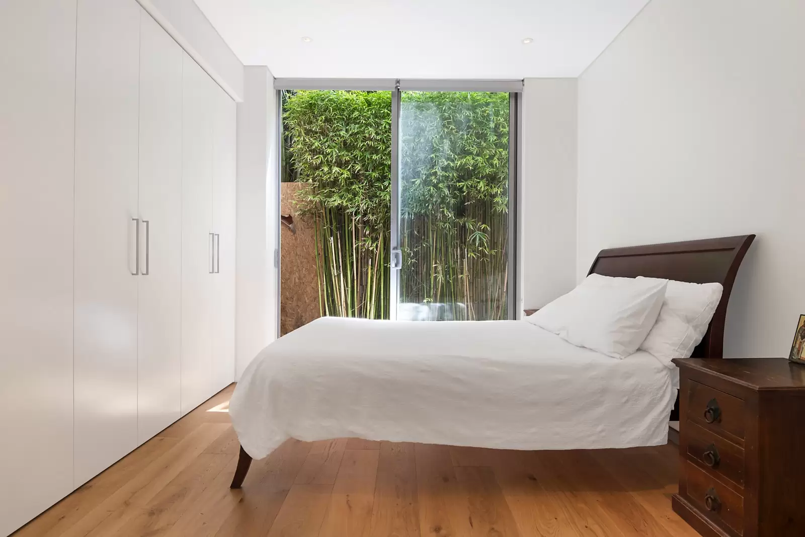 4/19 Young Street, Vaucluse Sold by Sydney Sotheby's International Realty - image 7