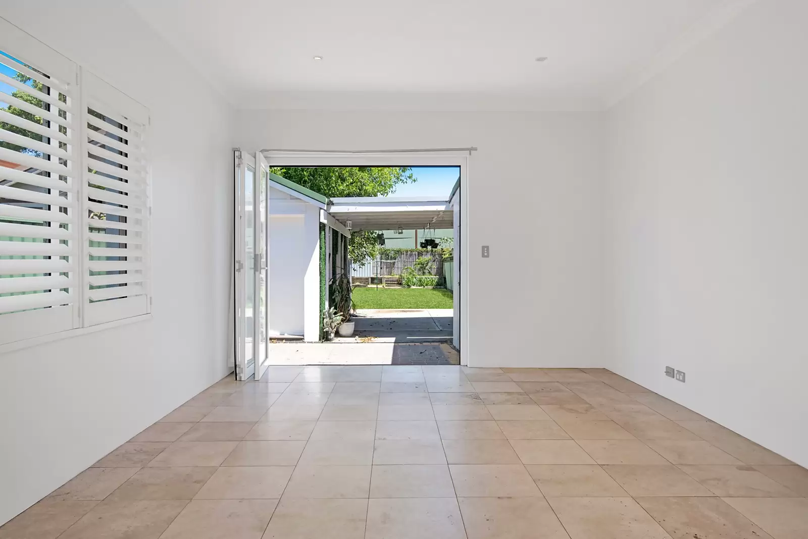 199 Bay Street, Brighton-le-sands Sold by Sydney Sotheby's International Realty - image 3