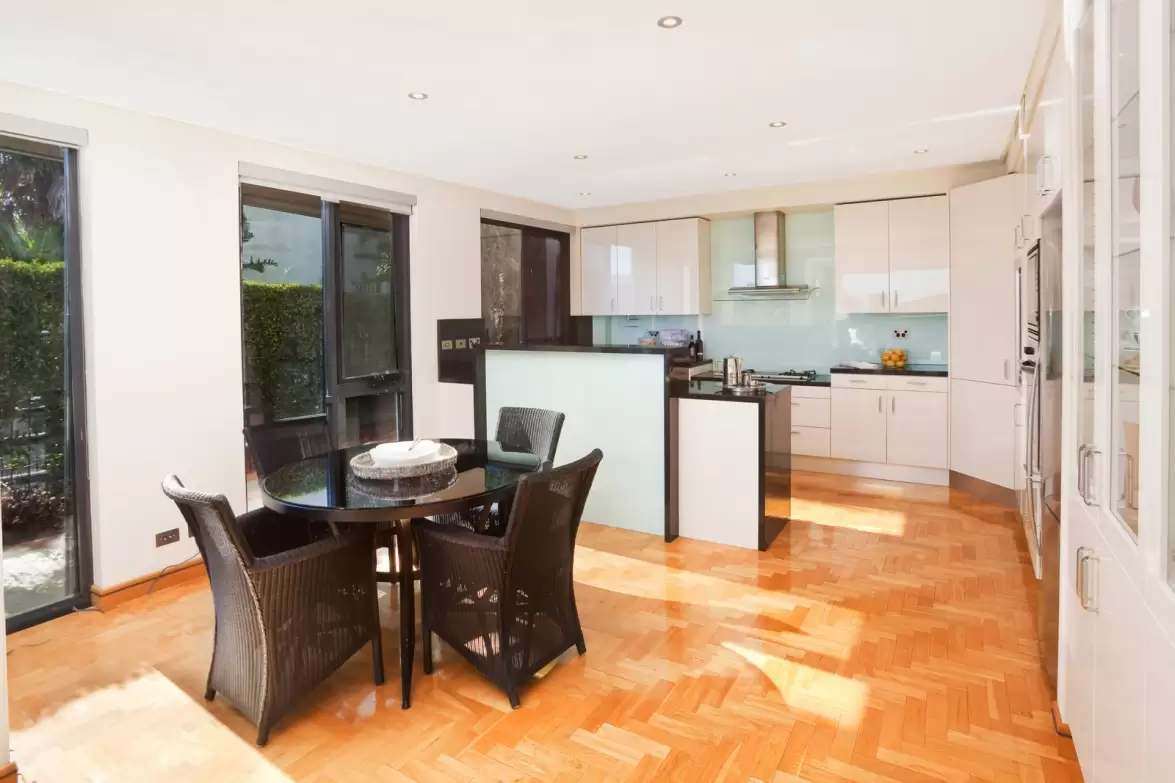 1/16 Conway Ave, Rose Bay Sold by Sydney Sotheby's International Realty - image 4