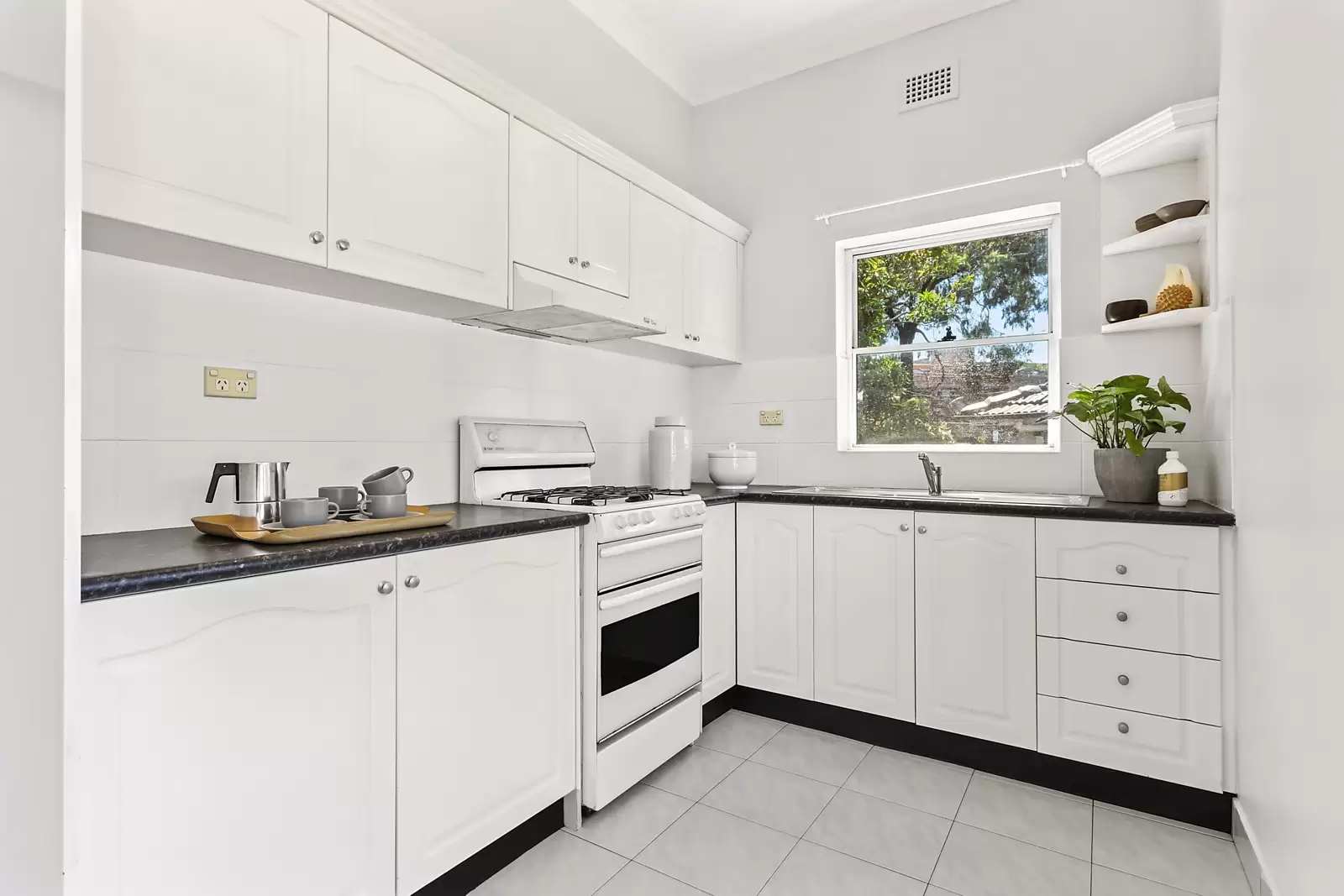 561 Bunnerong Road, Matraville Sold by Sydney Sotheby's International Realty - image 5