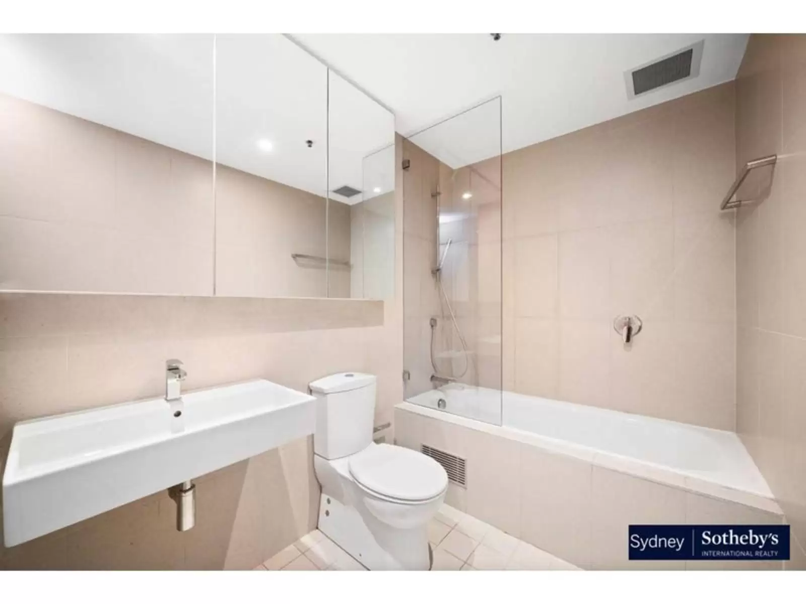E308/310-330 Oxford Street, Bondi Junction Leased by Sydney Sotheby's International Realty - image 3