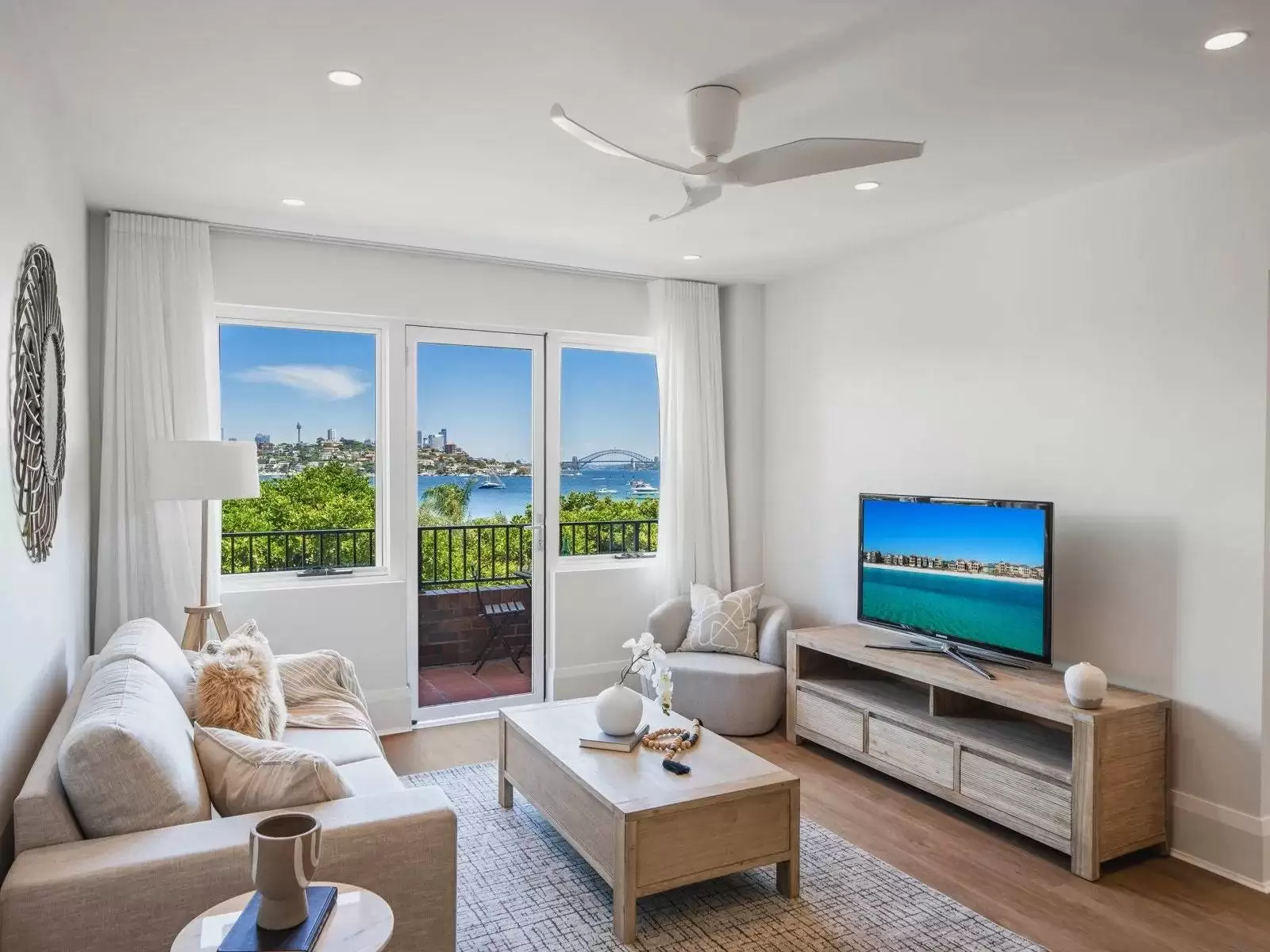 1A/11 Dumaresq Road, Rose Bay Leased by Sydney Sotheby's International Realty - image 1