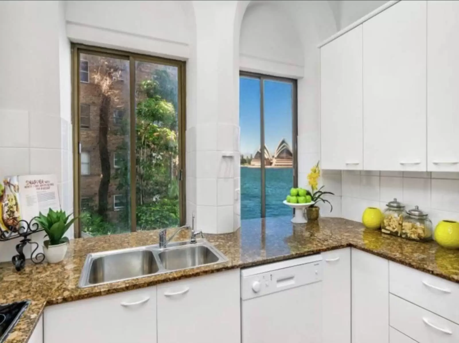 6/1 Waruda Street, Kirribilli Leased by Sydney Sotheby's International Realty - image 7