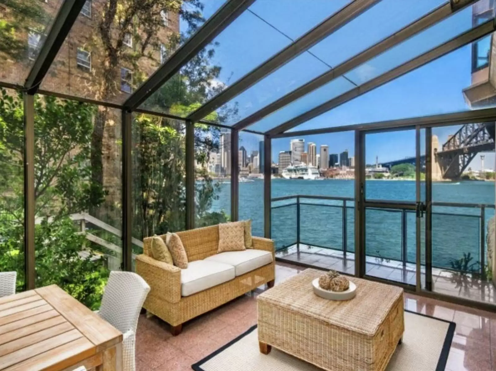 6/1 Waruda Street, Kirribilli Leased by Sydney Sotheby's International Realty - image 3