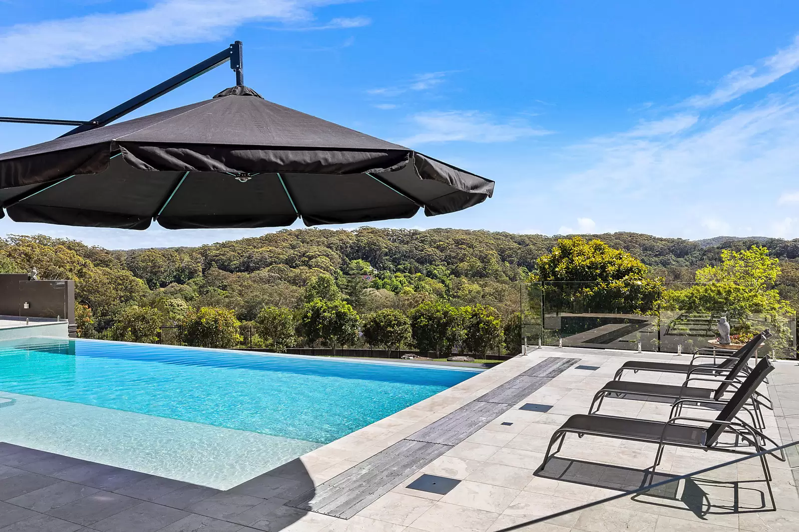 556 The Entrance Road, Wamberal Sold by Sydney Sotheby's International Realty - image 17