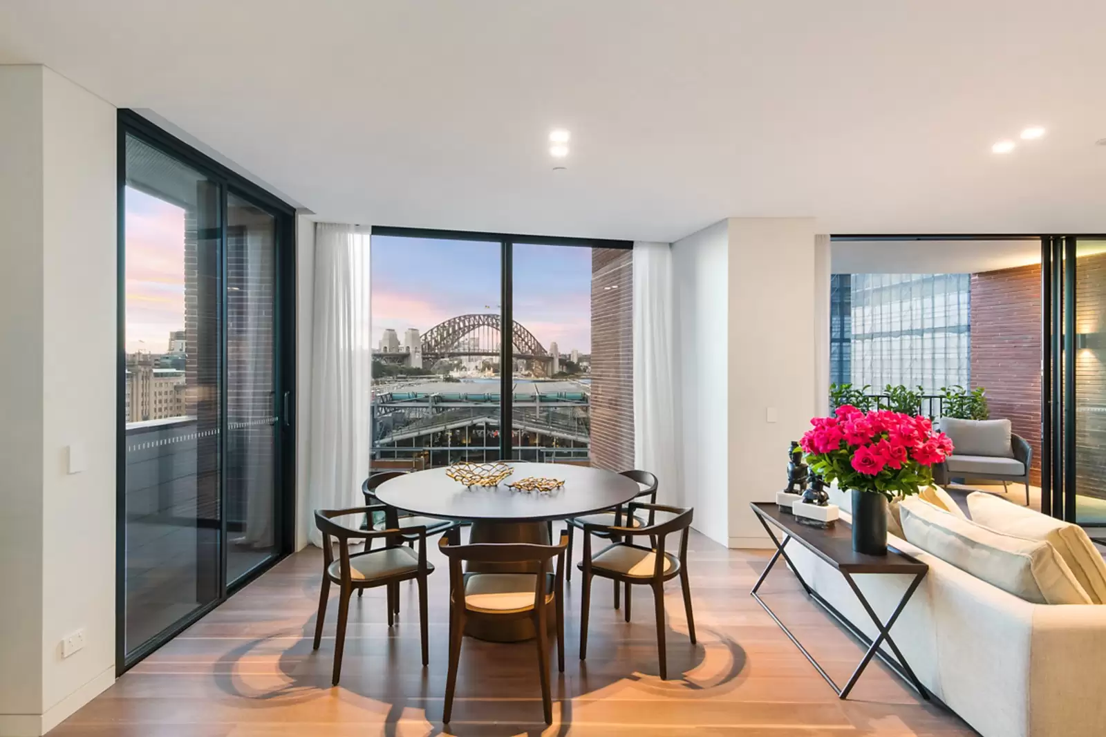 Apartment Sold - 801/15 Young Street, Sydney