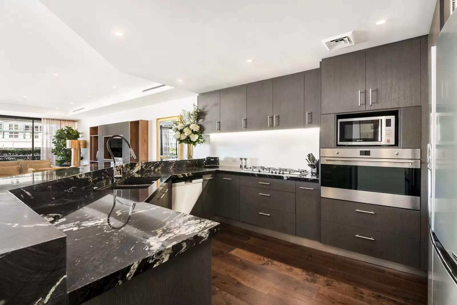 9/10 Lincoln Crescent, Woolloomooloo Sold by Sydney Sotheby's International Realty - image 14
