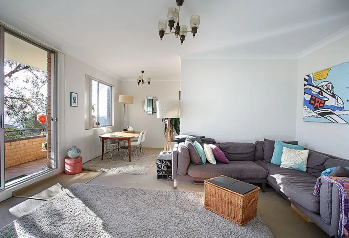 3/5-7 Rockley Street, Bondi Leased by Sydney Sotheby's International Realty - image 2