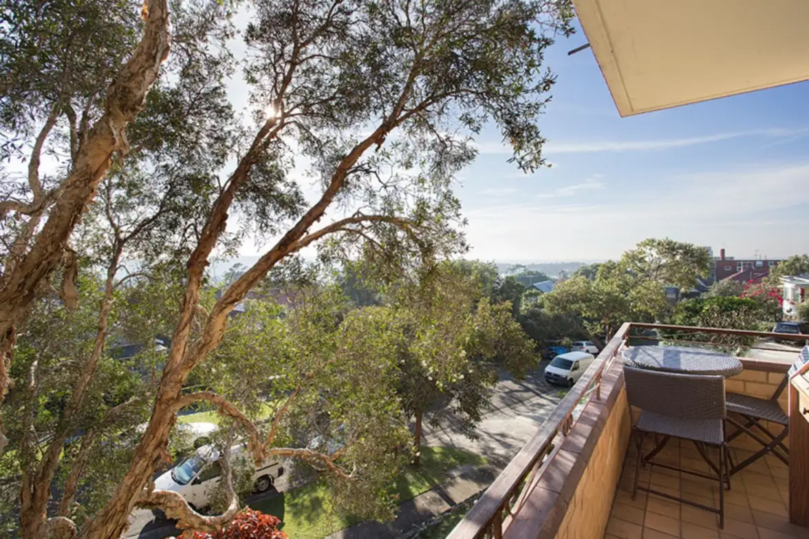 3/5-7 Rockley Street, Bondi Leased by Sydney Sotheby's International Realty - image 3