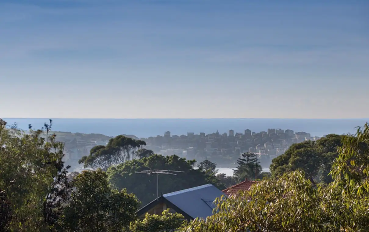 3/5-7 Rockley Street, Bondi Leased by Sydney Sotheby's International Realty - image 1