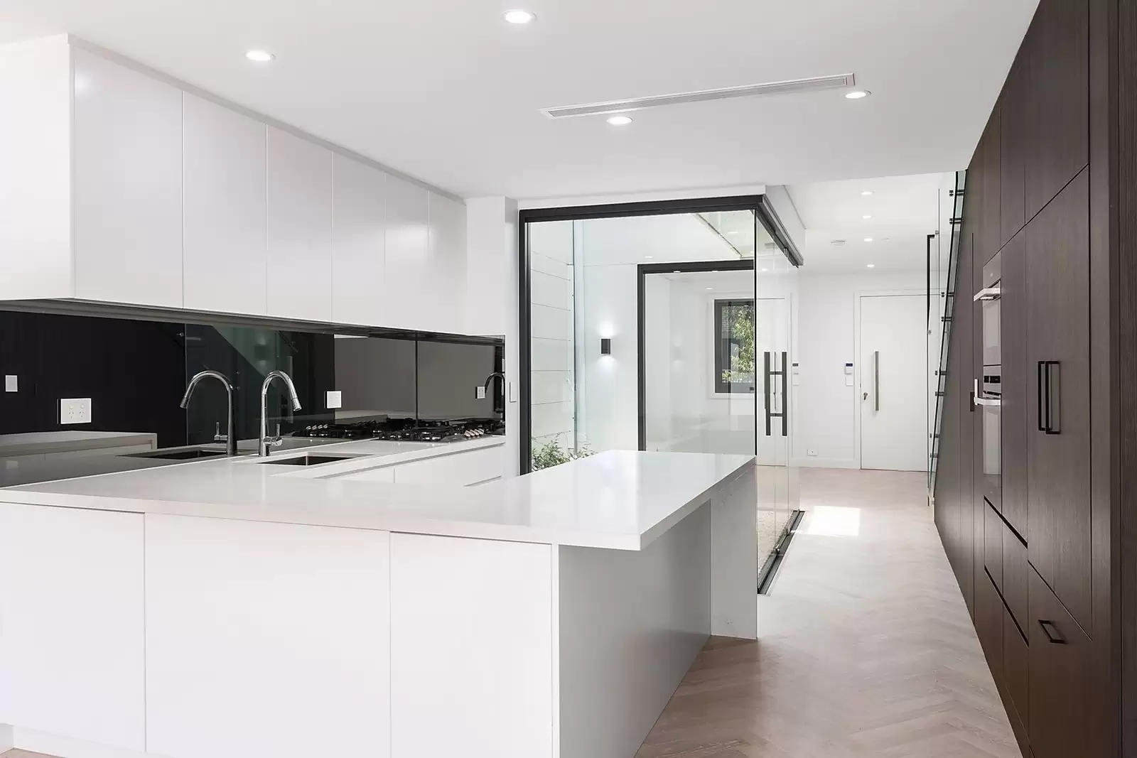 134 Queen Street, Beaconsfield Sold by Sydney Sotheby's International Realty - image 3