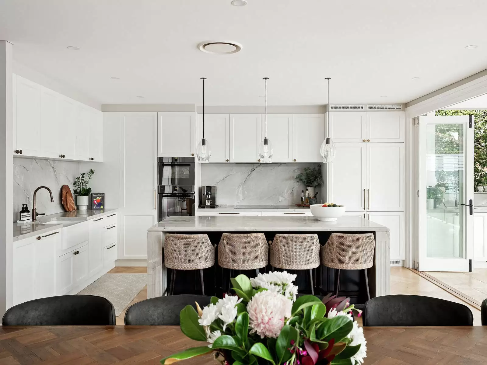 122 Middle Harbour Road, East Lindfield Sold by Sydney Sotheby's International Realty - image 4