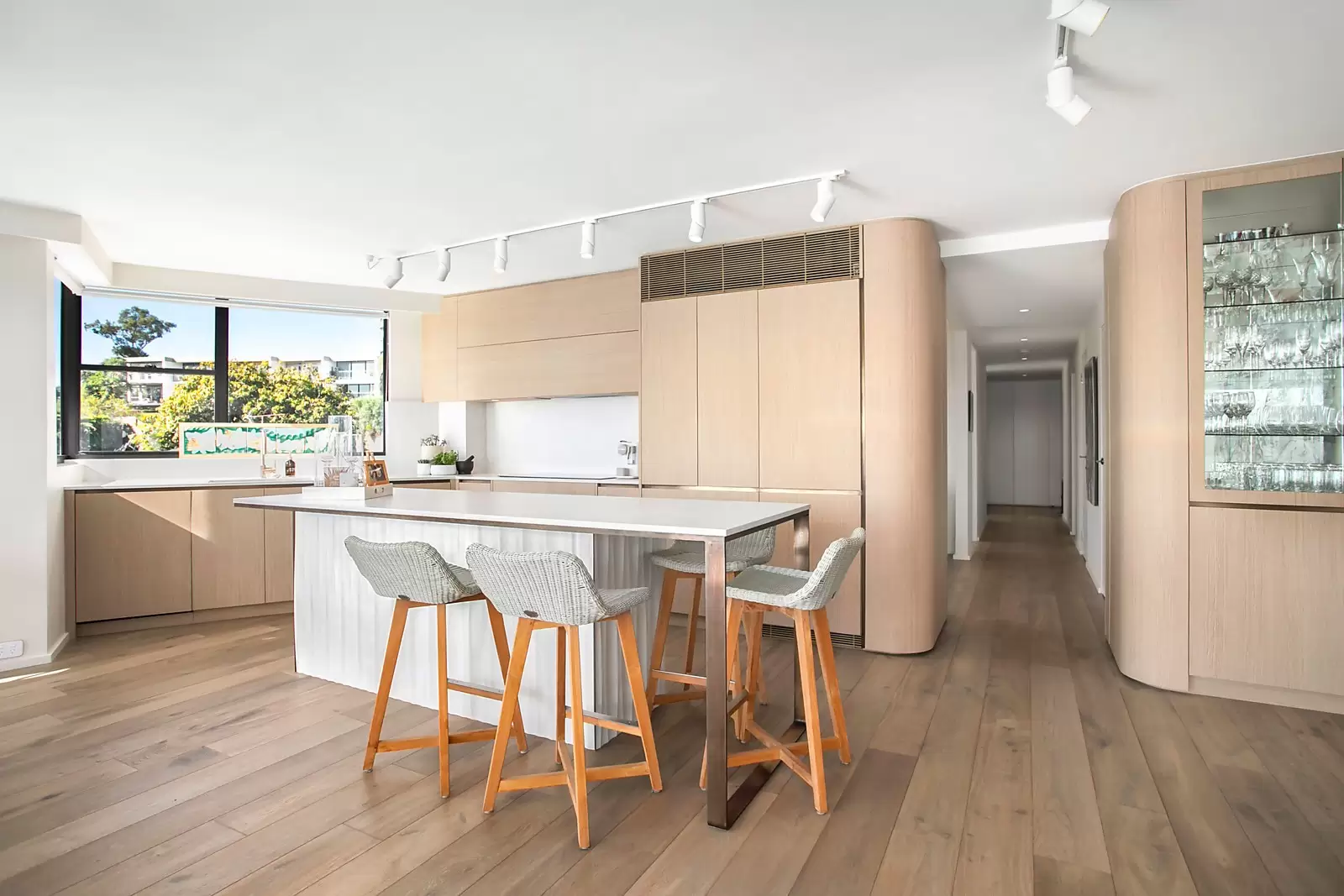 7B/73-75 Yarranabbe Road, Darling Point Sold by Sydney Sotheby's International Realty - image 3