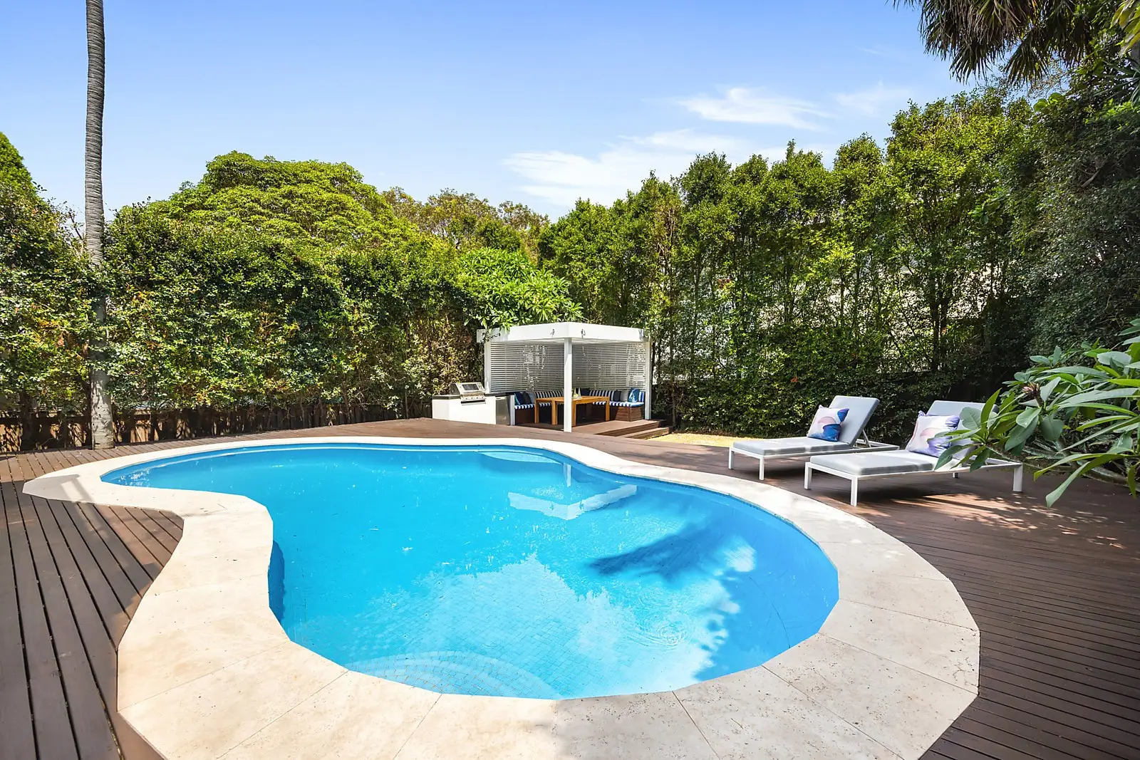 62 Brook Street, Coogee Sold by Sydney Sotheby's International Realty - image 2