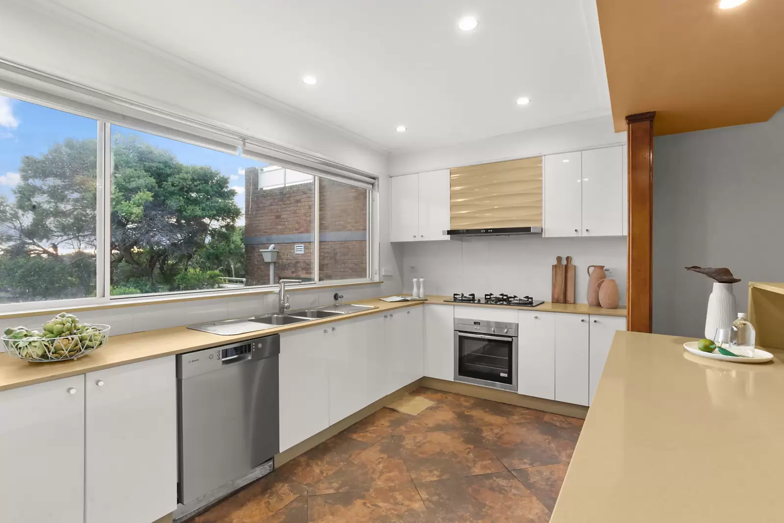 26 Denning Street, South Coogee Sold by Sydney Sotheby's International Realty - image 8